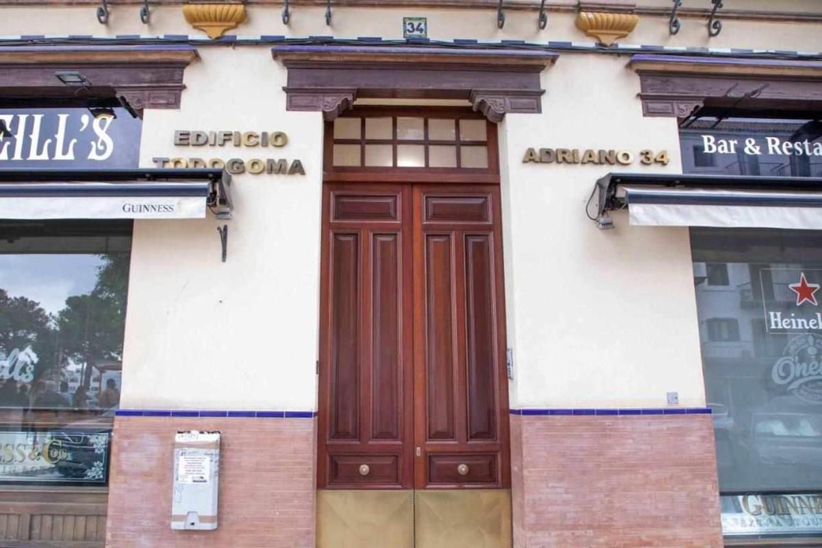 Monkeys Apartments Adriano & Terrace Sevilla Exterior foto